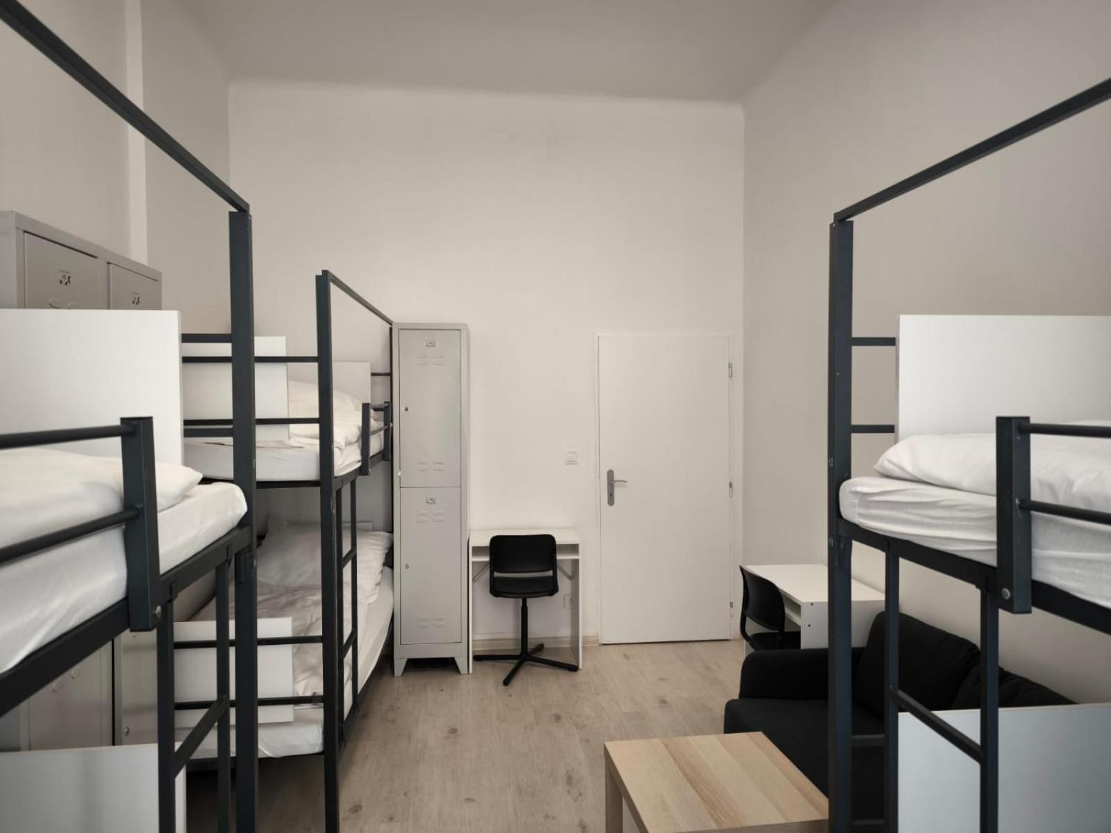 Hostel Karlin *